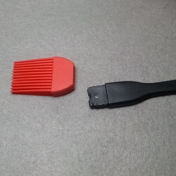 2(two) non-stick mini wok BBQ Toppers - Picture 8 of 10